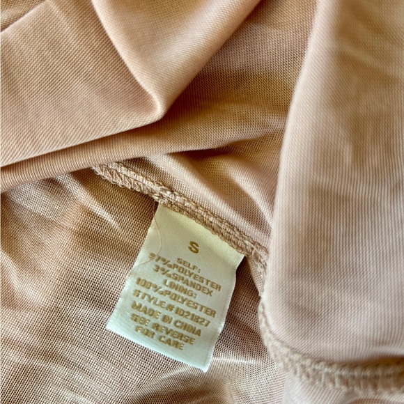 Flying Tomato MOMENTS OF CLARITY WOVEN MIDI DRESS Small - Picture 9 of 11